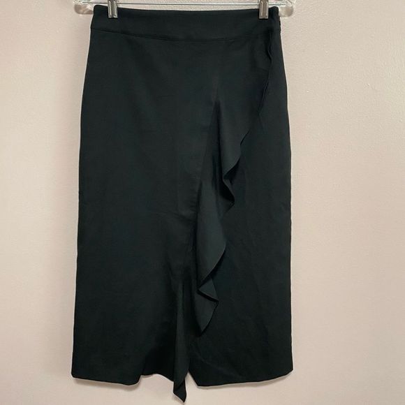 GAP NWT black ruffle skirt size 4 - Picture 2 of 8